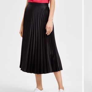 BOSS Orange
Women's Vlissa Pleated A-Line Midi Skirt